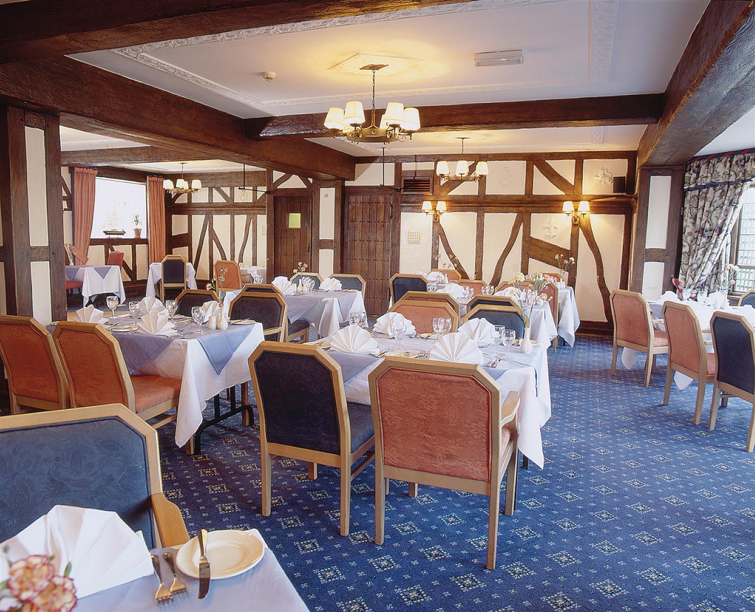 OYO Stade Court Hotel Hythe  Restaurant foto